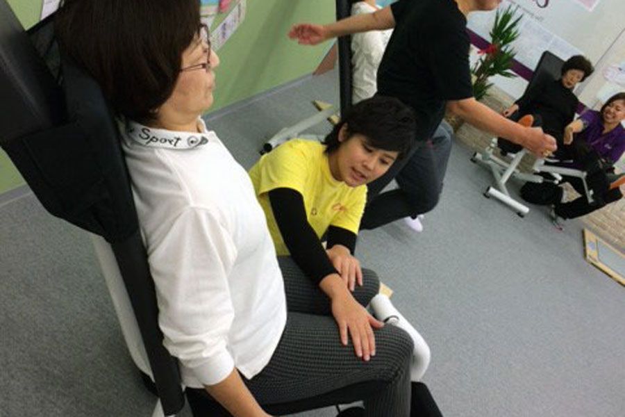 カーブス写真08